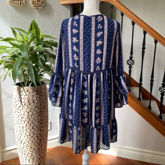 Wishlist apparel Boho Floral Print Dress with Ruffle Long Sleeve Size: S‎ - Picture 2 of 6